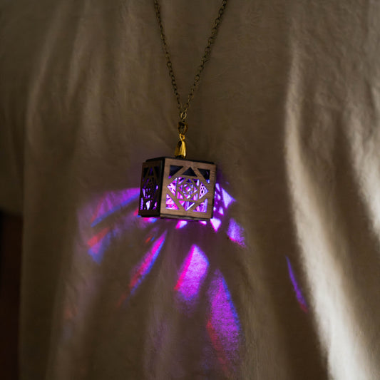 Lil' Lantern V2 (Rechargeable and multicolor mode)