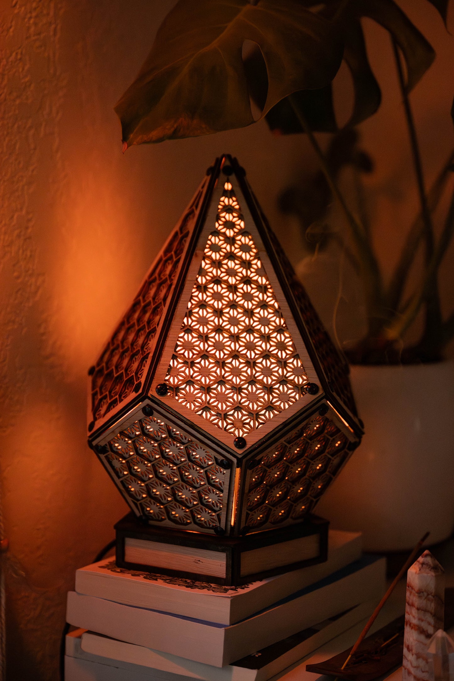 Polyhedron Lamp