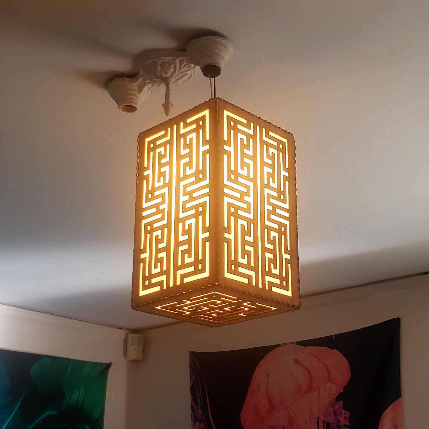 Home Decor - Maze Lantern